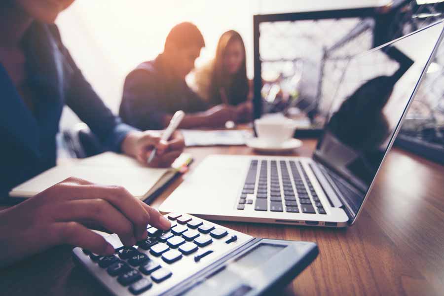 accounting and finance jobs in perth